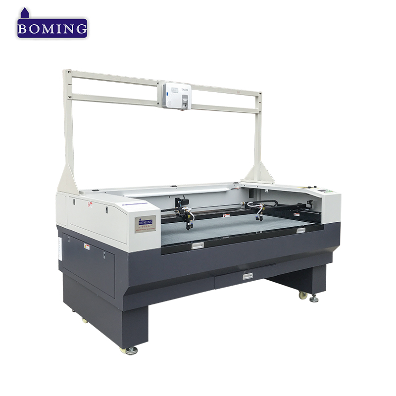 Sport shoe upper laser cutting machine