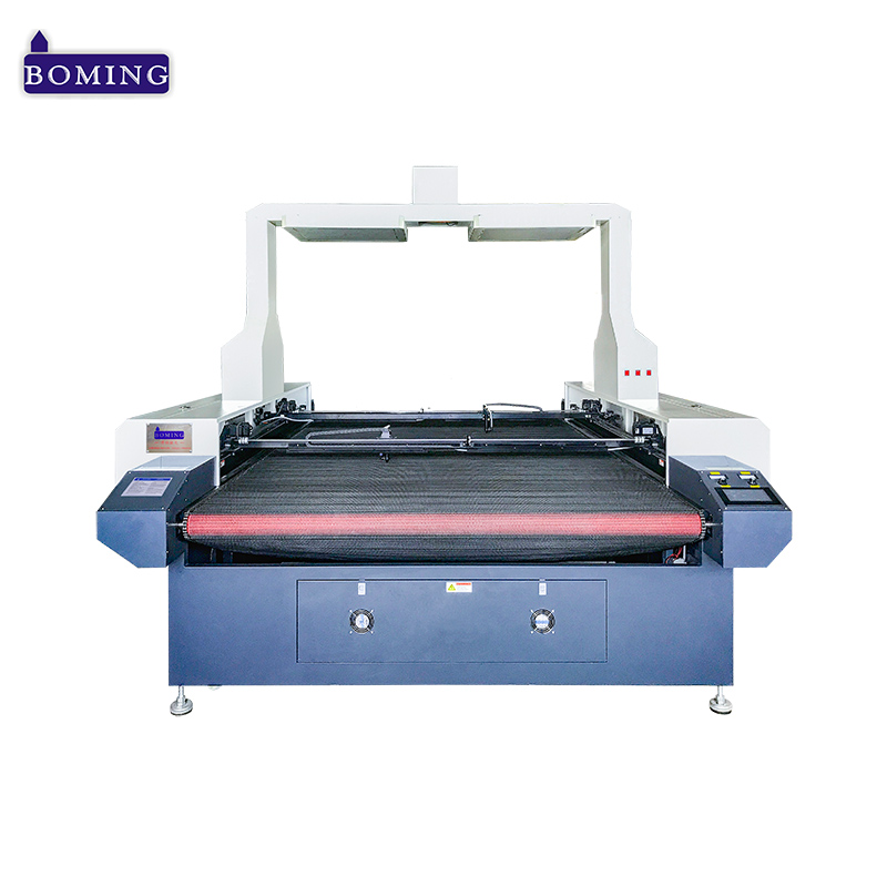 garment top camera laser cutting machine