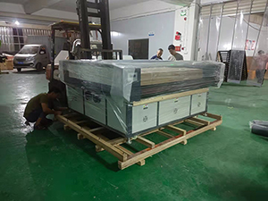 Boming camera laser cutting machine ship to Pakistan customer