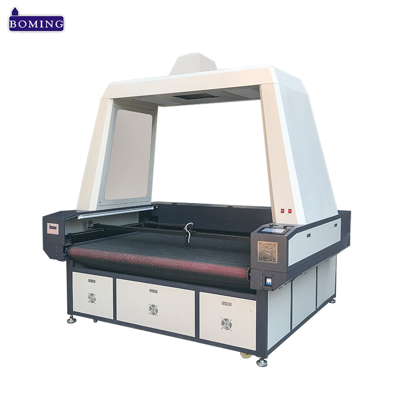 Printed fabric Single axis auto feeding laser cutter